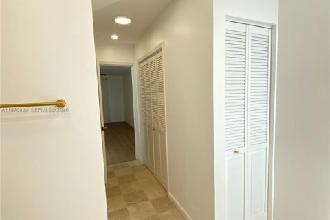 Copropriété à vendre à Boynton Beach, Floride: 2 chambres, 115.01 m2 № 2041552 - photo 12