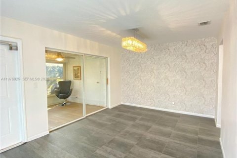 Copropriété à vendre à Boynton Beach, Floride: 2 chambres, 115.01 m2 № 2041552 - photo 19