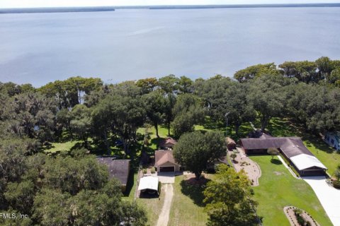 Villa ou maison à vendre à Hawthorne, Floride: 3 chambres, 186.83 m2 № 770741 - photo 1