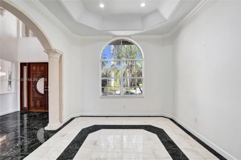 Villa ou maison à vendre à Weston, Floride: 6 chambres, 528.24 m2 № 1996400 - photo 17
