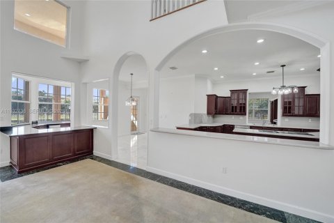 Villa ou maison à vendre à Weston, Floride: 6 chambres, 528.24 m2 № 1996400 - photo 22