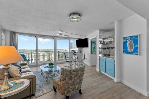 Copropriété à vendre à Daytona Beach, Floride: 2 chambres, 118.45 m2 № 1911102 - photo 4