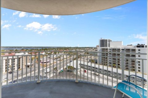 Copropriété à vendre à Daytona Beach, Floride: 2 chambres, 118.45 m2 № 1911102 - photo 27