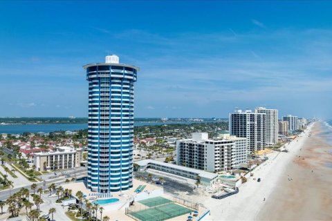 Copropriété à vendre à Daytona Beach, Floride: 2 chambres, 118.45 m2 № 1911102 - photo 1