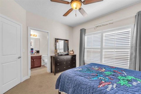 House in Riverview, Florida 4 bedrooms, 291.25 sq.m. № 1803411 - photo 28