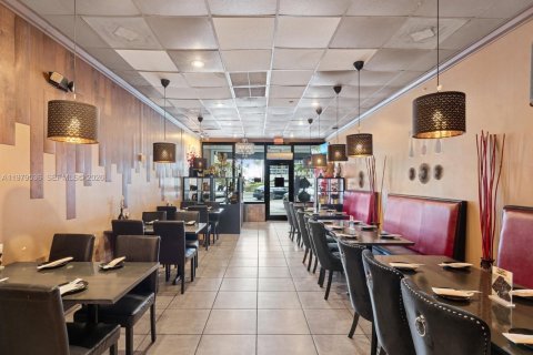 Купить коммерческую недвижимость в Санни-Айлс-Бич, Флорида № 2046121 - фото 18