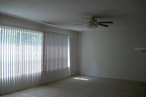 Villa ou maison à vendre à Palm Coast, Floride: 5 chambres, 314.38 m2 № 2285009 - photo 4