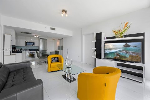 Copropriété à louer à Miami, Floride: 2 chambres, 114.73 m2 № 2436218 - photo 5