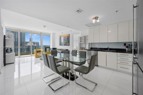 Condo à Miami, Floride, 2 chambres № 2436218