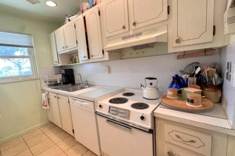 Copropriété à vendre à Boynton Beach, Floride: 2 chambres, 102.56 m2 № 2194970 - photo 12