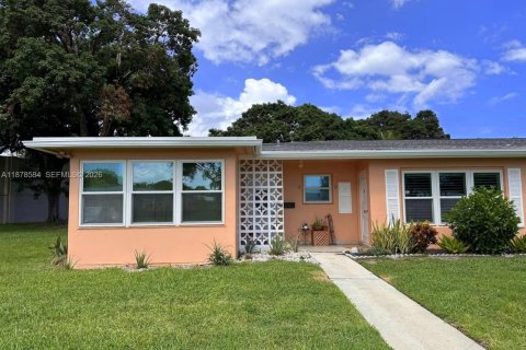 Condo à Boynton Beach, Floride, 2 chambres  № 2194970