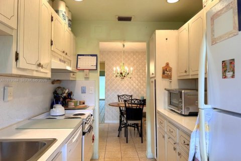 Copropriété à vendre à Boynton Beach, Floride: 2 chambres, 102.56 m2 № 2194970 - photo 9