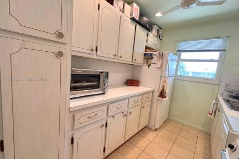 Copropriété à vendre à Boynton Beach, Floride: 2 chambres, 102.56 m2 № 2194970 - photo 13