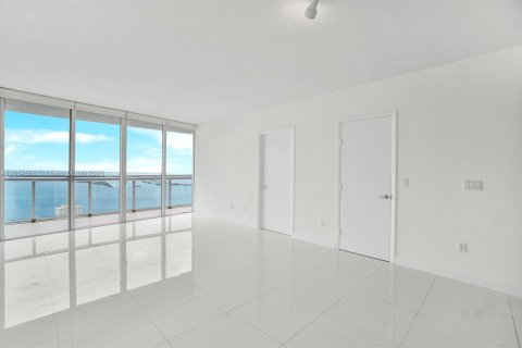 Купить кондоминиум в Майами, Флорида 2 спальни, 121.98м2, № 2023096 - фото 3