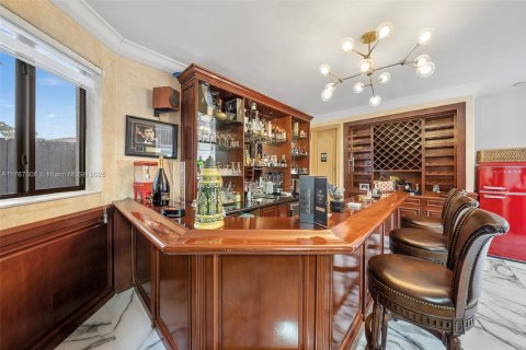 Casa en venta en North Miami Beach, Florida, 6 dormitorios, 525.64 m2 № 1863304 - foto 28