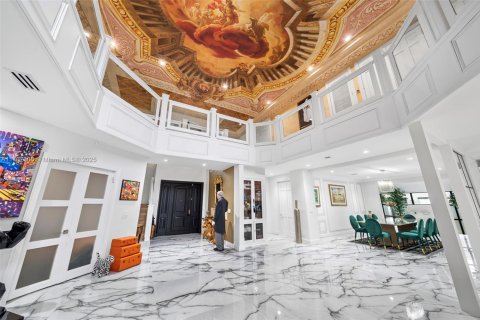 Casa en venta en North Miami Beach, Florida, 6 dormitorios, 525.64 m2 № 1863304 - foto 9
