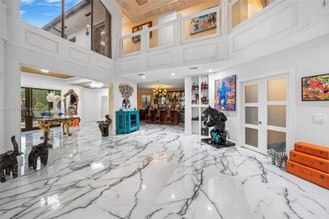 Casa en venta en North Miami Beach, Florida, 6 dormitorios, 525.64 m2 № 1863304 - foto 8