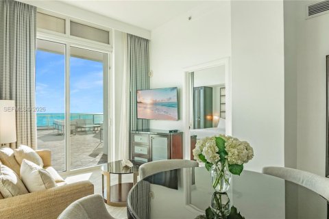 Copropriété à vendre à Miami Beach, Floride: 2 chambres, 120.03 m2 № 2154830 - photo 13