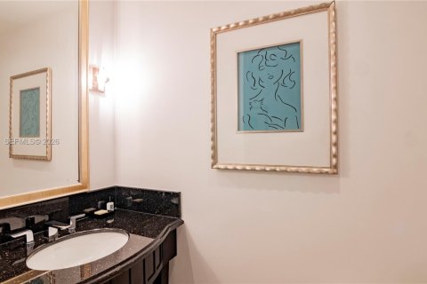 Copropriété à vendre à Miami Beach, Floride: 2 chambres, 120.03 m2 № 2154830 - photo 22