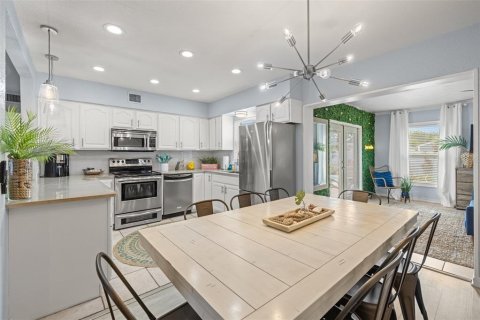 Купить виллу или дом в Клируотер, Флорида 3 комнаты, 119.38м2, № 2215528 - фото 8