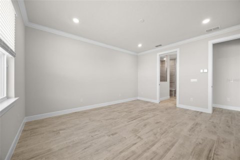 Casa en venta en Orlando, Florida, 4 dormitorios, 274.8 m2 № 2351669 - foto 25