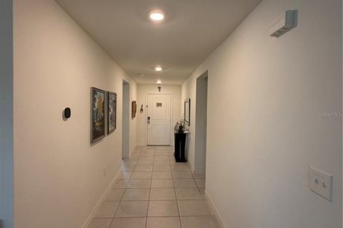 House in Winter Haven, Florida 4 bedrooms, 186.18 sq.m. № 2233618 - photo 21