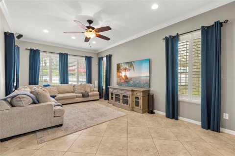 Villa ou maison à vendre à Orlando, Floride: 4 chambres, 254.92 m2 № 2345426 - photo 7