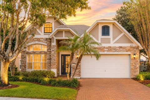 House in Orlando, Florida 4 bedrooms, 254.92 sq.m. № 2345426
