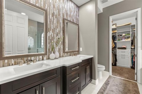 Villa ou maison à vendre à Orlando, Floride: 4 chambres, 254.92 m2 № 2345426 - photo 20