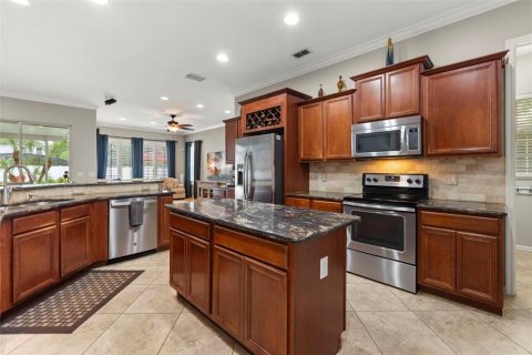 Villa ou maison à vendre à Orlando, Floride: 4 chambres, 254.92 m2 № 2345426 - photo 14