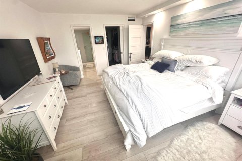 Condo in Fort Lauderdale, Florida, 2 bedrooms № 2175355 - photo 7