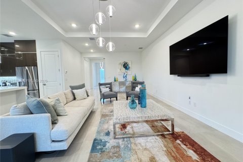 Casa en venta en Westlake, Florida, 3 dormitorios, 213.68 m2 № 1999656 - foto 6