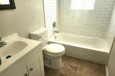 Casa en alquiler en Daytona Beach, Florida, 2 dormitorios, 90.58 m2 № 1853230 - foto 5