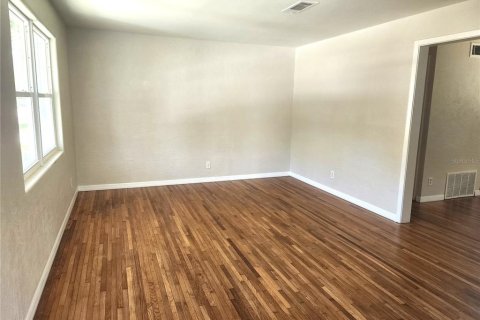 Casa en alquiler en Daytona Beach, Florida, 2 dormitorios, 90.58 m2 № 1853230 - foto 2