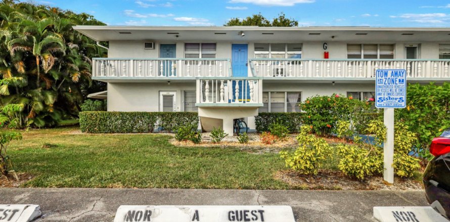 Condo in West Palm Beach, Florida, 1 bedroom № 1120995