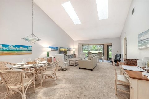 Villa ou maison à vendre à Sarasota, Floride: 2 chambres, 110.37 m2 № 2136579 - photo 22
