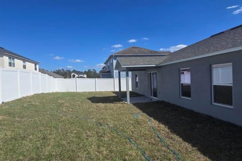 Villa ou maison à vendre à Poinciana, Floride: 4 chambres, 198.25 m2 № 2143306 - photo 12