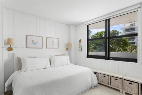 Condominio en venta en Miami Beach, Florida, 2 dormitorios, 88.16 m2 № 1977004 - foto 23
