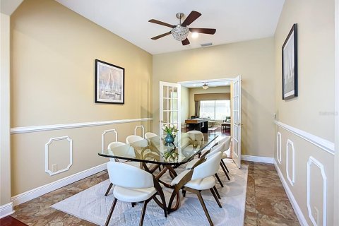 House in Bradenton, Florida 4 bedrooms, 235.04 sq.m. № 1869726 - photo 20