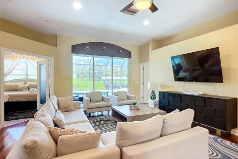 House in Bradenton, Florida 4 bedrooms, 235.04 sq.m. № 1869726 - photo 23