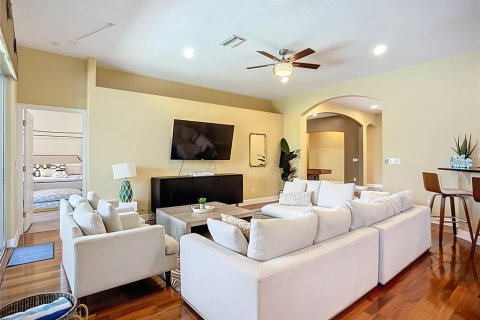 House in Bradenton, Florida 4 bedrooms, 235.04 sq.m. № 1869726 - photo 24