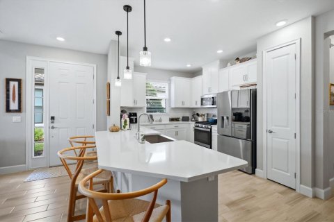 Villa ou maison à vendre à Bradenton, Floride: 2 chambres, 142.42 m2 № 2417072 - photo 10