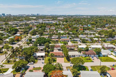 Villa ou maison à vendre à Pompano Beach, Floride: 3 chambres, 136.1 m2 № 2089585 - photo 4
