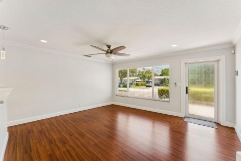 Villa ou maison à vendre à Pompano Beach, Floride: 3 chambres, 136.1 m2 № 2089585 - photo 6