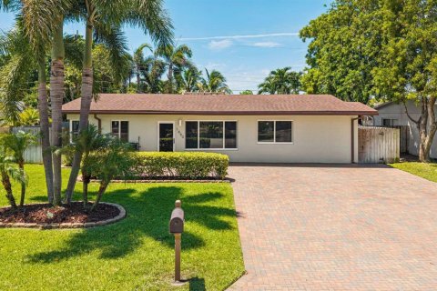 Villa ou maison à Pompano Beach, Floride 3 chambres, 136.1 m2 № 2089585