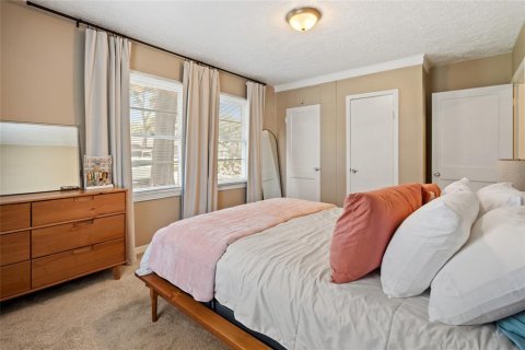 House in Tampa, Florida 2 bedrooms, 100.15 sq.m. № 1736358 - photo 19