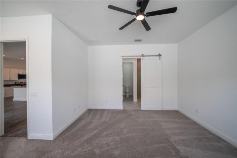 House in Ocala, Florida 3 bedrooms, 158.12 sq.m. № 2166580 - photo 11