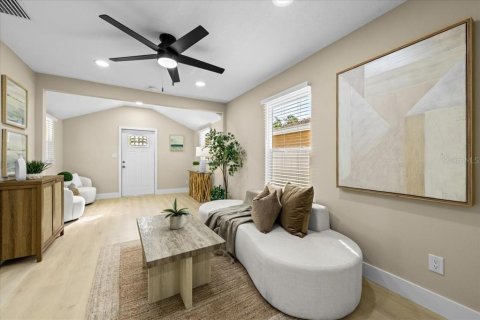Villa ou maison à vendre à Saint Petersburg, Floride: 3 chambres, 115.2 m2 № 2398875 - photo 12