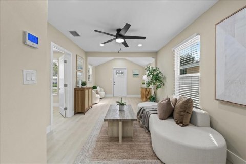Villa ou maison à vendre à Saint Petersburg, Floride: 3 chambres, 115.2 m2 № 2398875 - photo 13