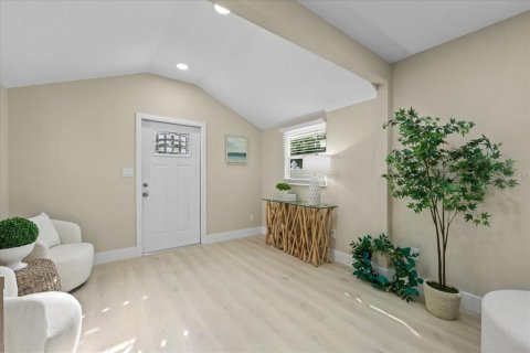 Villa ou maison à vendre à Saint Petersburg, Floride: 3 chambres, 115.2 m2 № 2398875 - photo 9